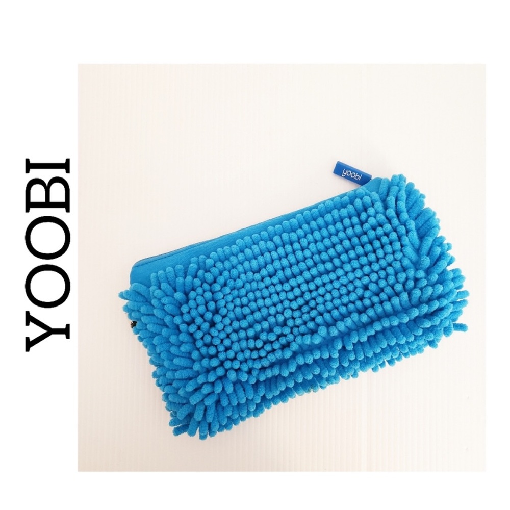 Yoobi Blue Zipper Bag